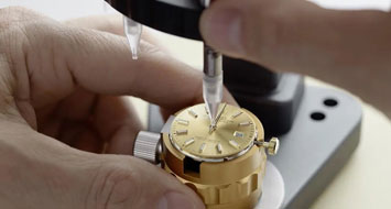 上海卡地亚手表专柜哪里有