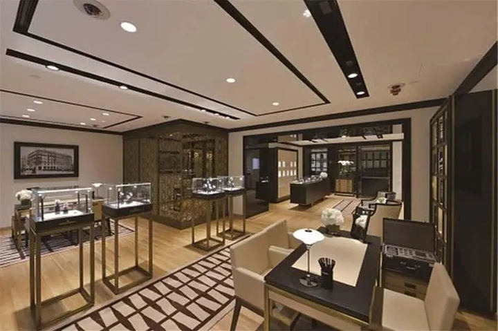 上海卡地亚手表维修：让你的时间从此更精准